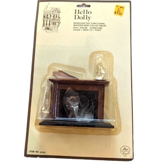 Hello Dolly vintage doll house fireplace and accessories‎ NIP 🌈5 for $25 - Picture 1 of 8